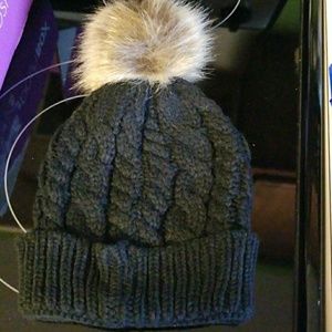 Pom beanie